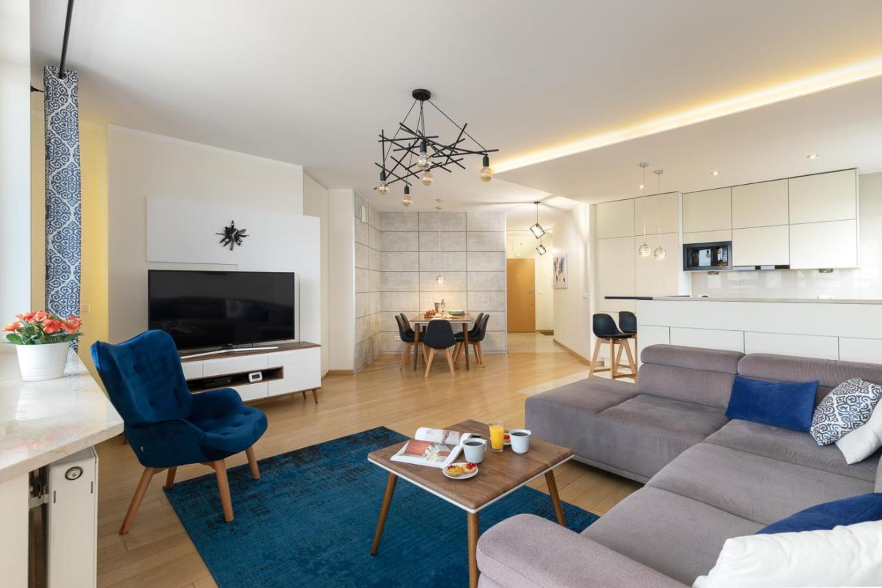 Apartment Slominskiego 5 II With Balcony By Noclegi Renters Warszawa Eksteriør billede